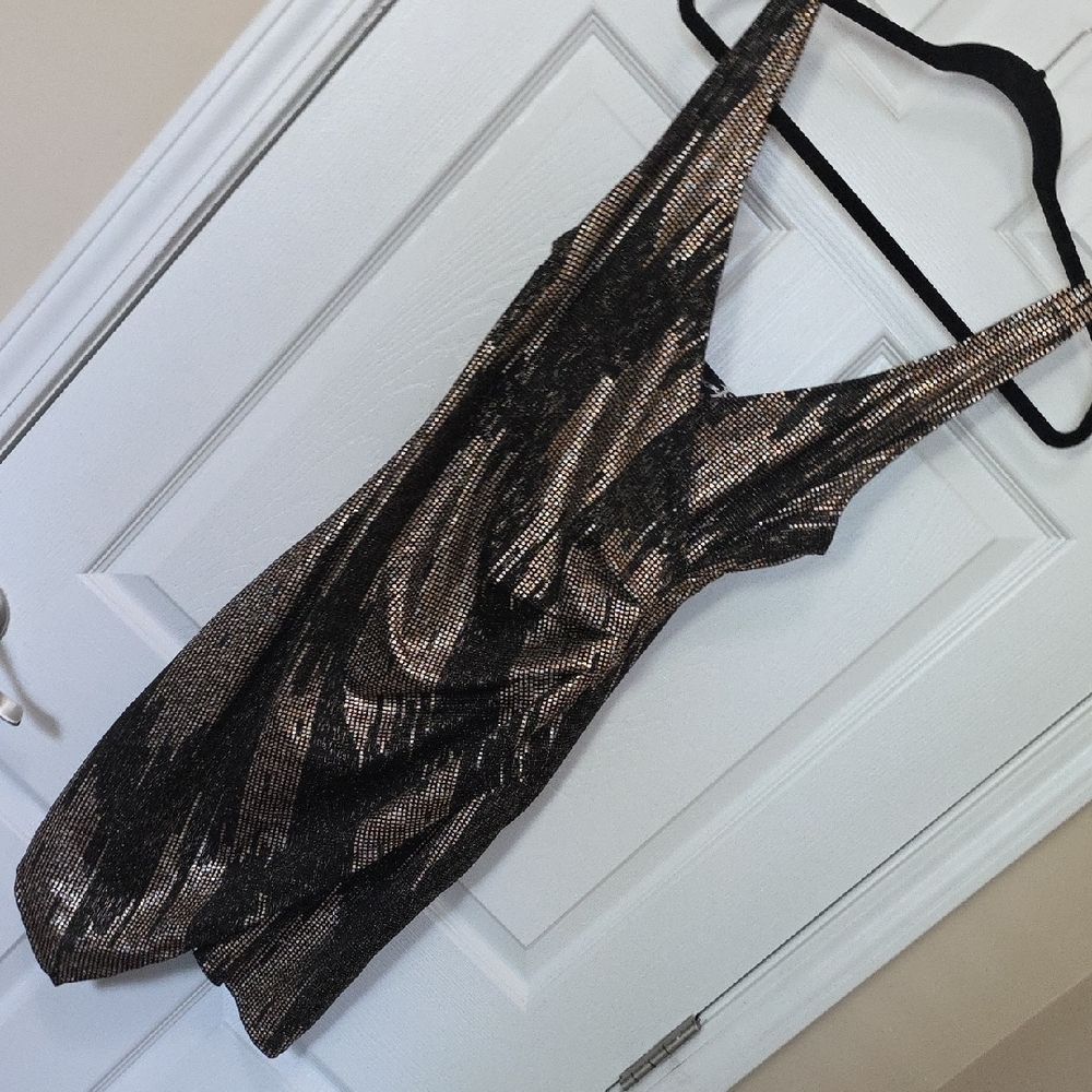 Fashion Nova Black and Gold Backless Dress